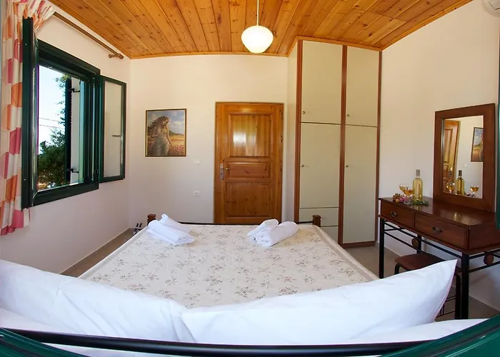 Avvisania * Agia Efimia